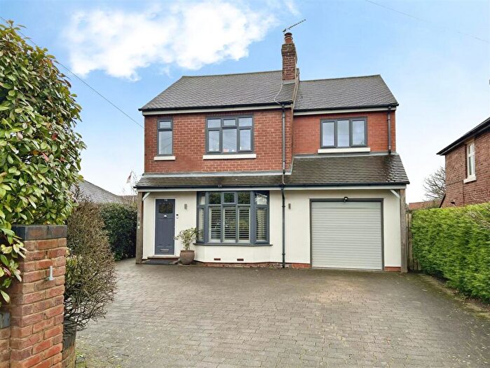 4 Bedroom Detached House For Sale In Boundary Lane, Congleton, CW12