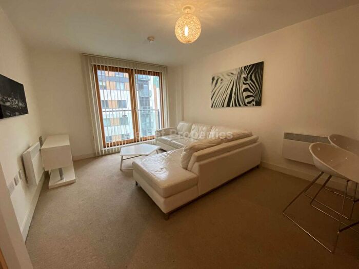2 Bedroom Apartment To Rent In Vallea Court, Green Quarter, M4