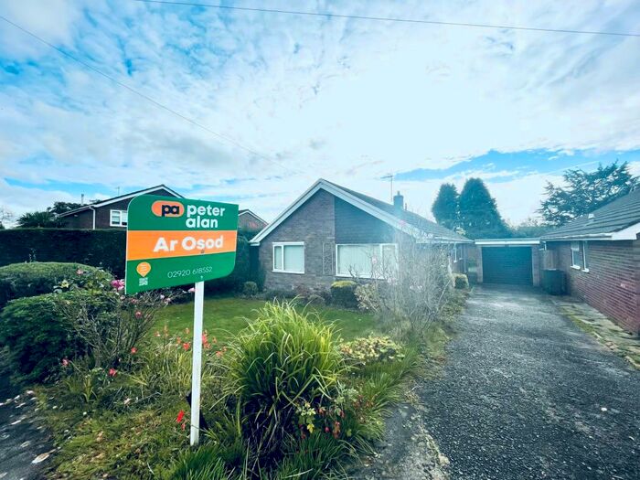 3 Bedroom Bungalow To Rent In Parc-y-Felin, Creigiau, Cardiff, CF15