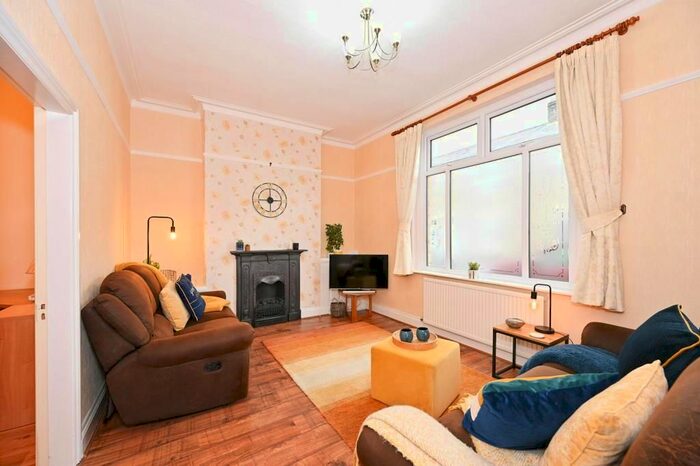 3 Bedroom Terraced House To Rent In Connaught Road, Preston, PR1