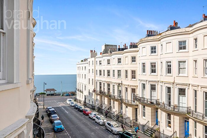 2 Bedroom Flat To Rent In Eaton Place, Brighton, East Sussex, BN2