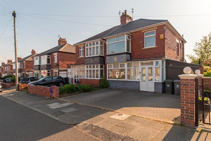 3 Bedroom Semi-Detached House For Sale In Fern Avenue, North Shields, Newcastle Upon Tyne, NE29