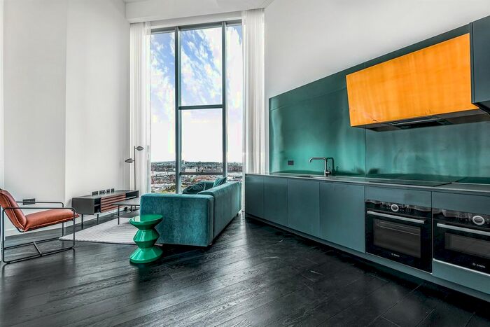 2 Bedroom Flat To Rent In No., Upper Riverside, Cutter Lane, Greenwich Peninsula, SE10