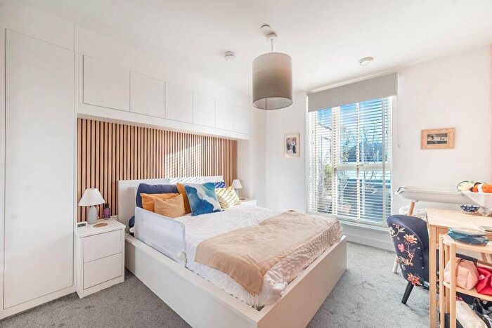 2 Bedroom Flat To Rent In Echo Court, Northolt Road, South Harrow, Harrow, HA2