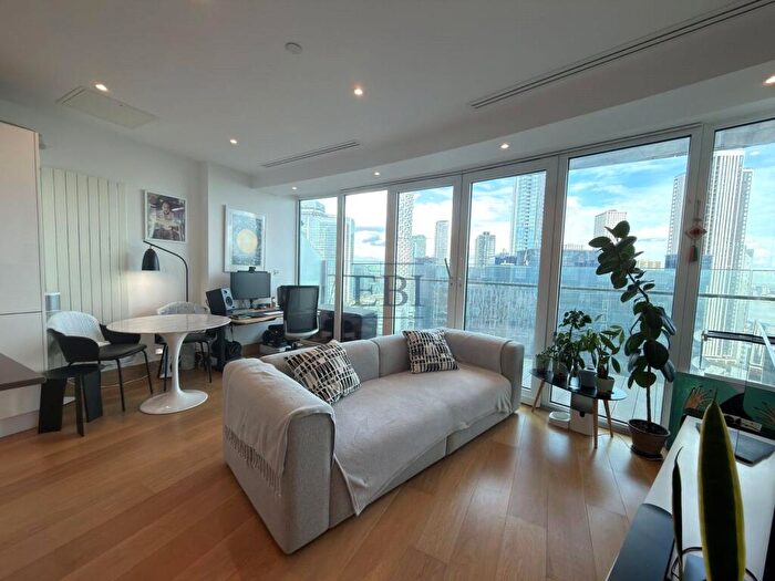 1 Bedroom Apartment For Sale In Arena Tower, Crossharbour Plaza, London, E14