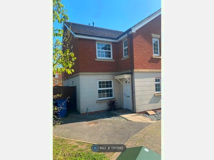 2 Bedroom Semi-Detached House To Rent In Emerald Crescent, Sittingbourne ME10