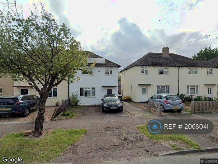 4 Bedroom Semi-Detached House To Rent In Leete Road, Cambridge, CB1
