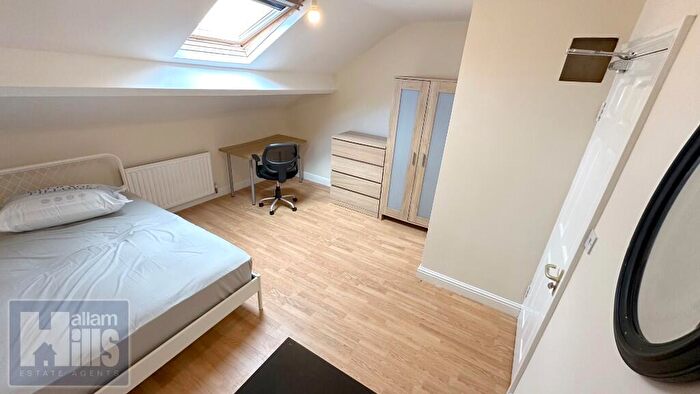 5 Bedroom Flat To Rent In Crookes Valley Road, Sheffield, S10