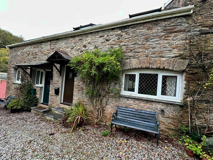 2 Bedroom Cottage To Rent In Efford Farm, Yealmpton, PL8