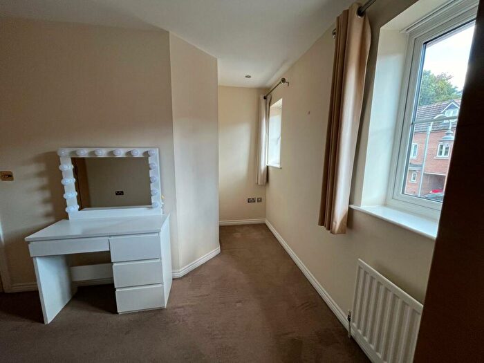 3 Bedroom Terraced House For Sale In Avian Avenue, Frogmore, AL2