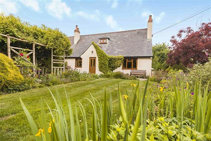3 Bedroom Detached House For Sale In Woodhouse End Road, Gawsworth, SK11