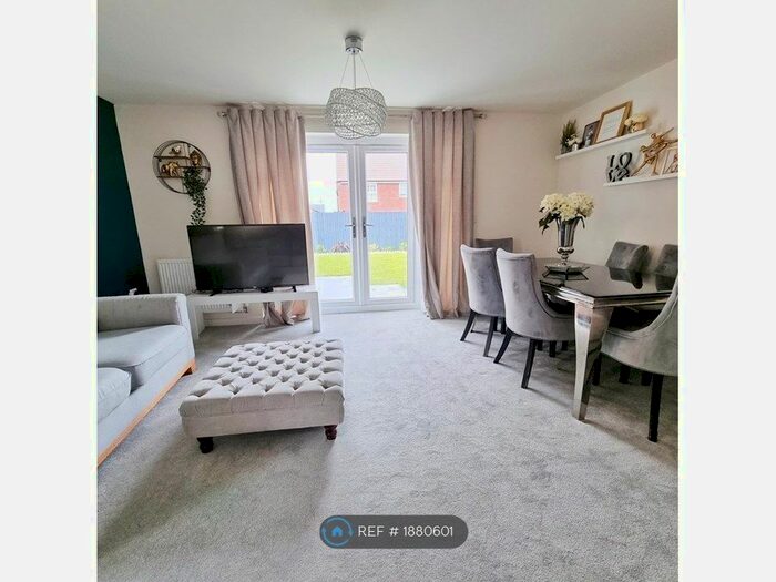 3 Bedroom Semi-Detached House To Rent In Port Line Road, Brooklands, Milton Keynes, MK10