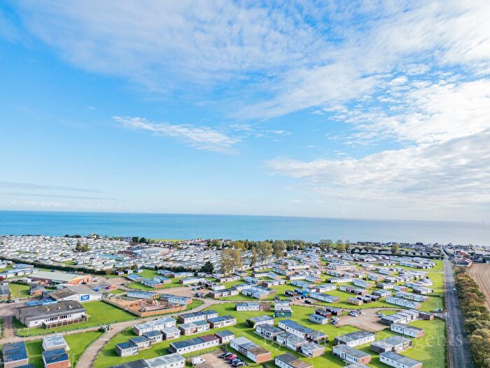 2 Bedroom Chalet For Sale In California Road, California, NR29