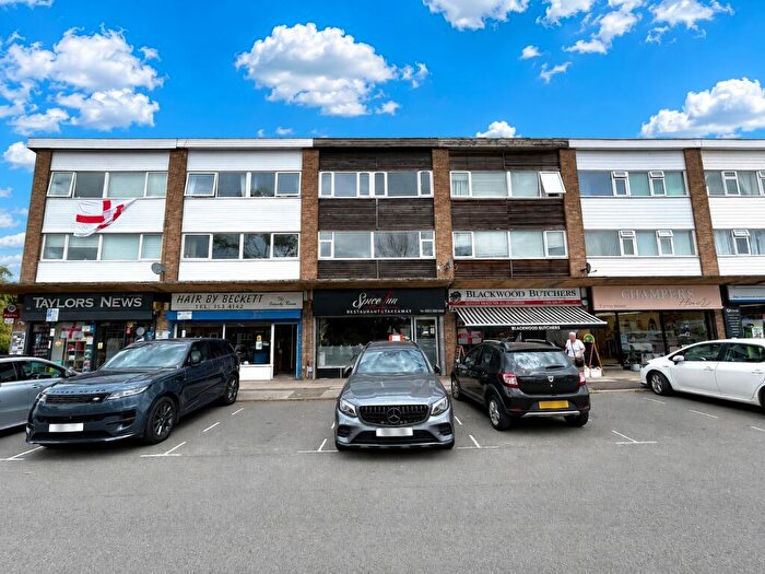 3 Bedroom Flat To Rent In Blackwood Road, Sutton Coldfield, West Midlands, B74