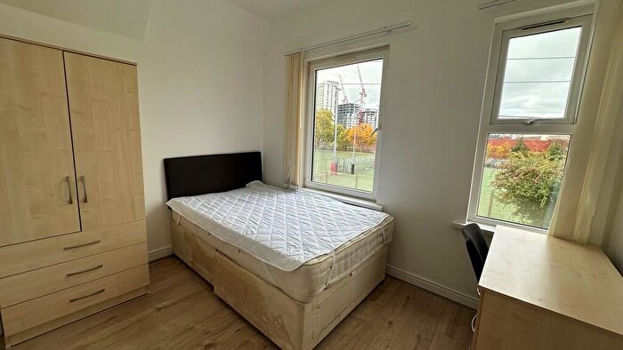 4 Bedroom Terraced House To Rent In Vine Street, CV1