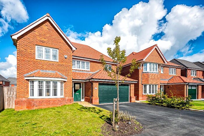 4 Bedroom Detached House For Sale In St. Andrews Close, Burscough, L40