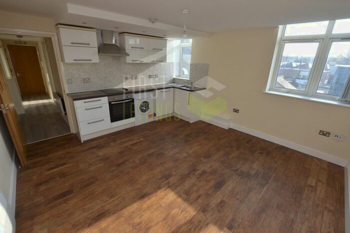 2 Bedroom Flat To Rent In Belgrave Gate, Leicester, LE1
