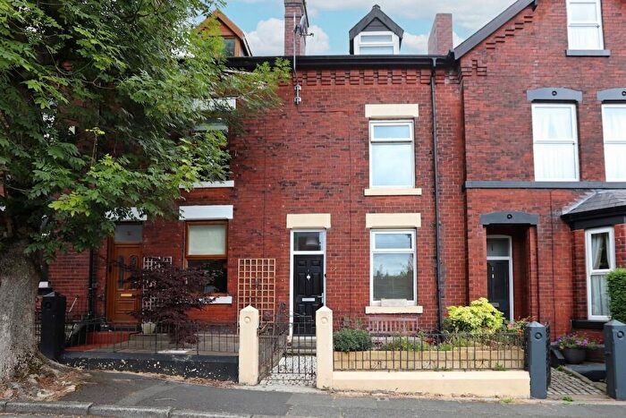 3 Bedroom Terraced House For Sale In Dashwood Road, Prestwich, M25