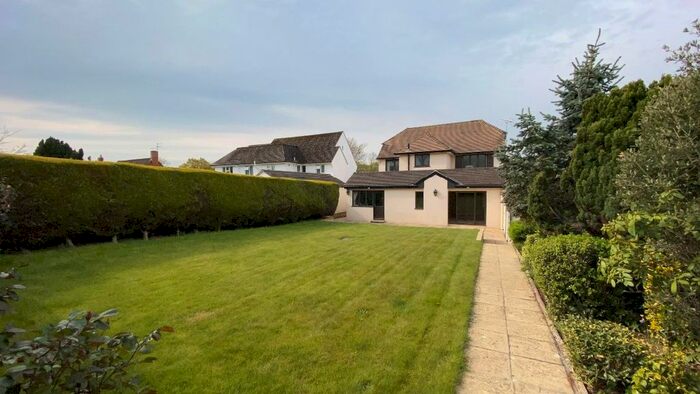 3 Bedroom Detached House To Rent In Topsham Road, Exeter, EX2