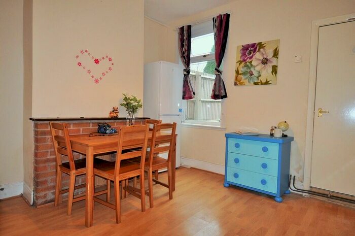 4 Bedroom Terraced House To Rent In Gleave Road, Selly Oak, Birmingham, B29