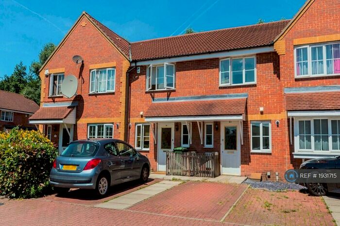 2 Bedroom Terraced House To Rent In Vulcan Close, London, E6