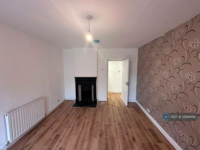3 Bedroom Flat To Rent In Westgate, Haltwhistle, NE49
