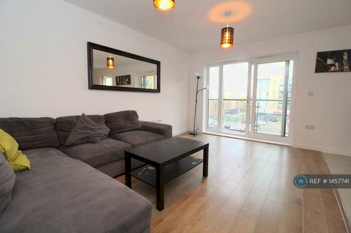 2 Bedroom Flat To Rent In Little Brights Road, Belvedere, DA17