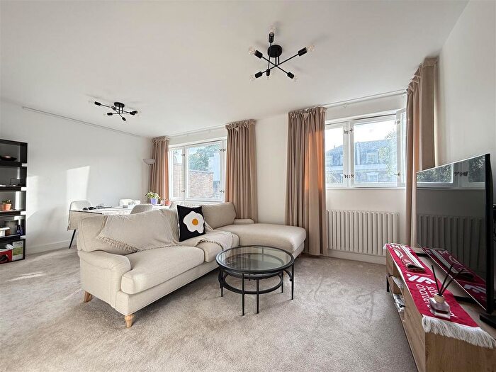1 Bedroom Flat For Sale In Devonport, Randor Place, London, W2