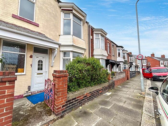 4 Bedroom Terraced House For Sale In Ashley Road, South Shields, NE34