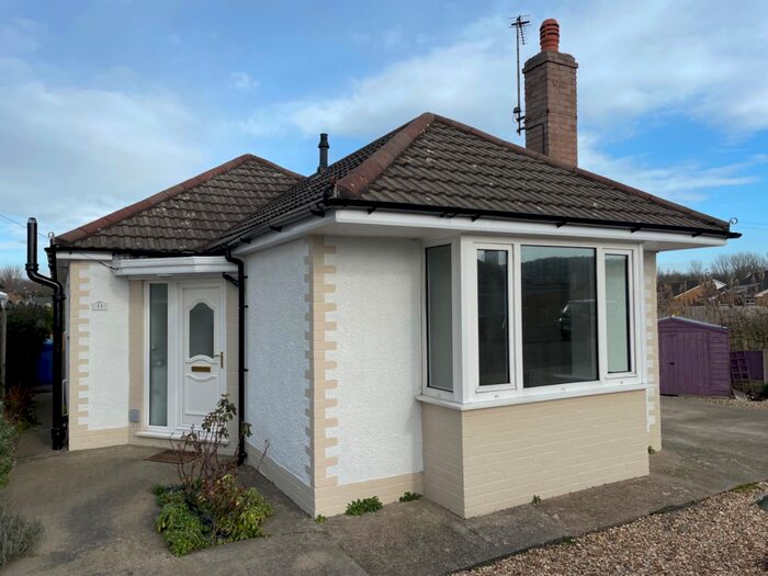 2 Bedroom Detached Bungalow To Rent In Chester Close, Prestatyn