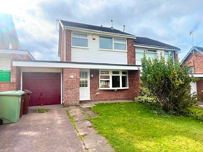 3 Bedroom Link Detached House To Rent In Torkard Drive, Nottingham, NG5