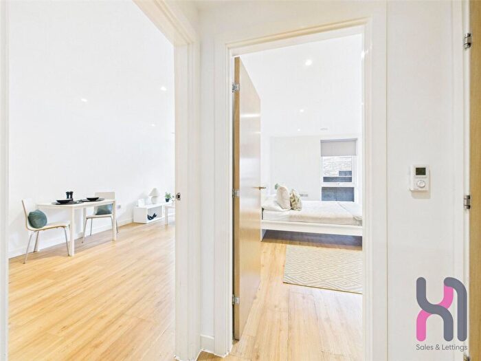 1 Bedroom Flat To Rent In Advent Way, Ancoats, M4