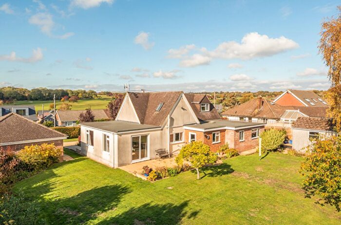 4 Bedroom Detached House For Sale In Old Kennels Lane, Winchester, Hampshire, SO22