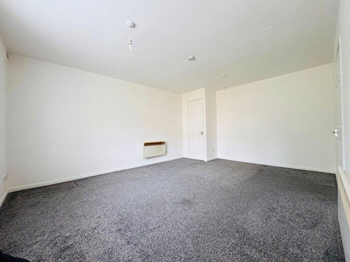 Studio To Rent In Crayford High Street, Crayford, Dartford, DA1