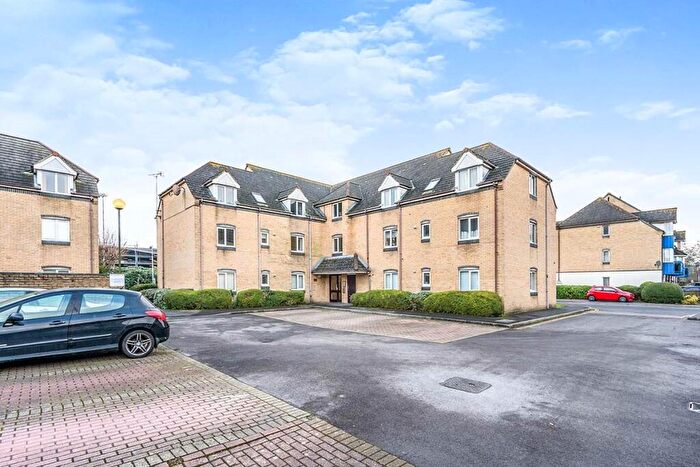 1 Bedroom Flat To Rent In Atlantic Close, Southampton, SO14