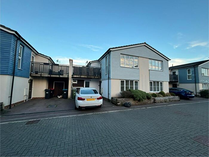 1 Bedroom House To Rent In Trevelyan Way, Old Wolverton, Milton Keynes, MK12