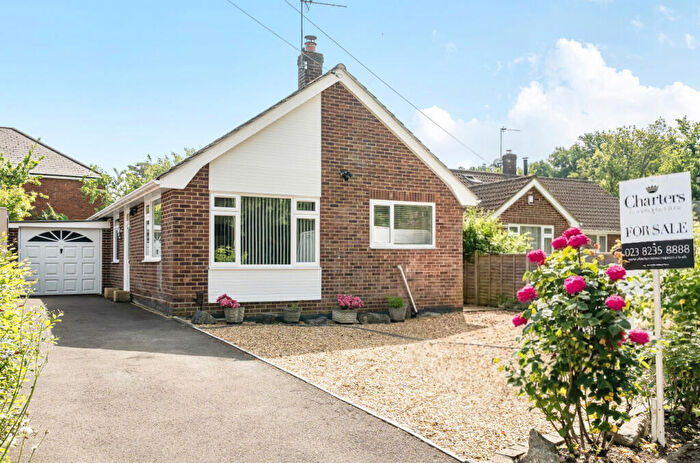 3 Bedroom Bungalow For Sale In Heathlands Road, Chandler's Ford, Eastleigh, Hampshire, SO53