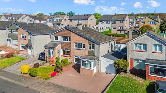 3 Bedroom Semi-Detached House For Sale In Craigielea Road, Duntocher, G81
