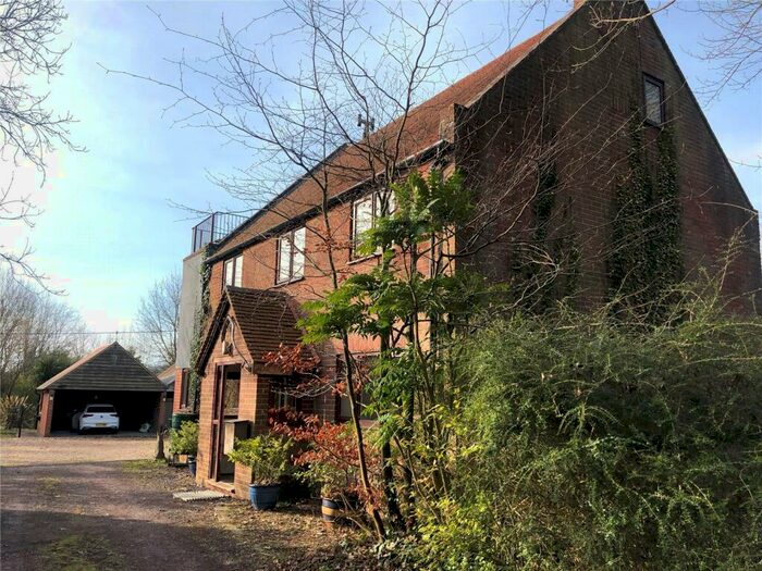 5 Bedroom Detached House To Rent In Grove Lane, Redlynch, Salisbury, Wiltshire, SP5