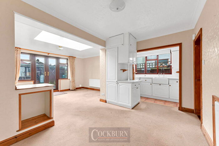 2 Bedroom Semi-Detached House For Sale In Monmouth Close, Welling, DA16