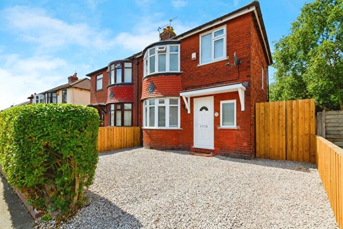3 Bedroom Semi Detached House For Sale In Coniston Avenue, Little Hulton, Manchester, Greater Manchester, M38