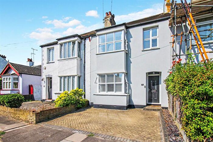 3 Bedroom Terraced House For Sale In Cheltenham Drive, Leigh-On-Sea, SS9