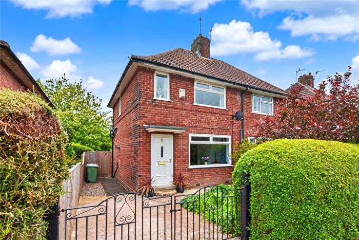 2 Bedroom Semi-Detached House For Sale In Broadlea Crescent, Leeds, West Yorkshire, LS13