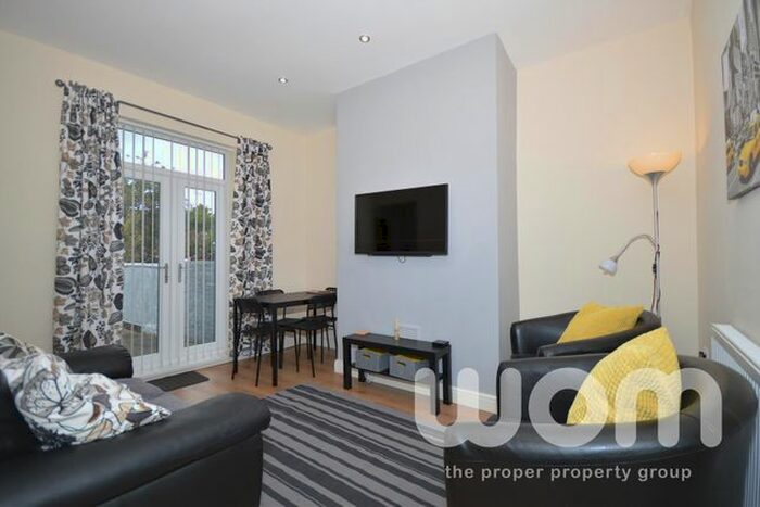 4 Bedroom Property To Rent In West Brampton, Newcastle-Under-Lyme ST5