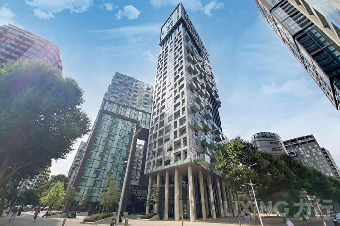 1 Bedroom Apartment To Rent In Lincoln Plaza, Canary Wharf, E14