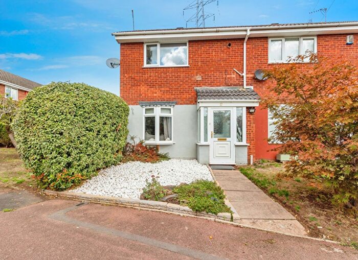 2 Bedroom Semi-Detached House For Sale In Brookside Close, Wombourne, Wolverhampton, Staffordshire, WV5