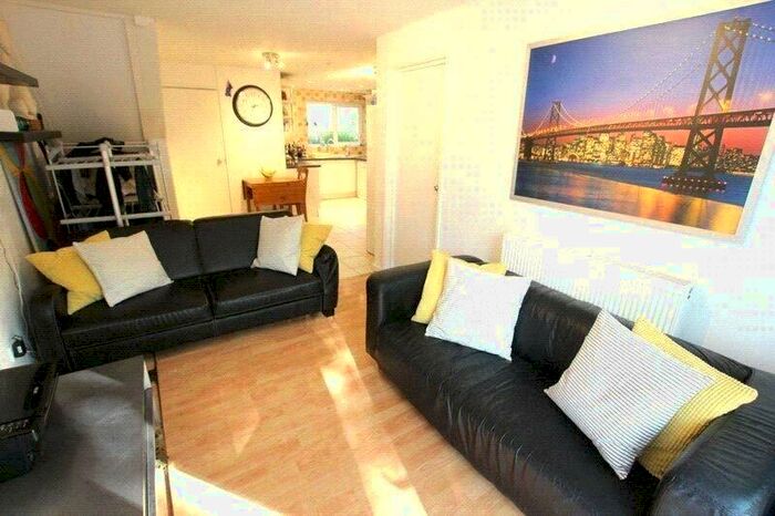 1 Bedroom Property To Rent In Russia Dock Road, London, SE16