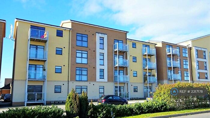 2 Bedroom Flat To Rent In Charlton Boulevard, Patchway, Bristol, BS34