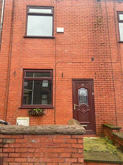 2 Bedroom Terraced House To Rent In Dunham Street, Lees, Oldham, OL4