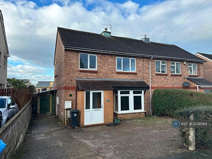 2 Bedroom Flat To Rent In Bonnington Walk, Bristol, BS7